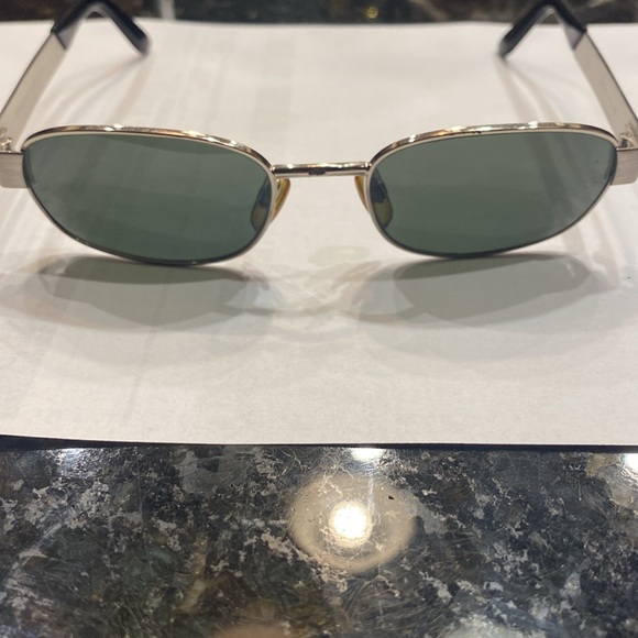 Giorgio Armani men’s vintage sunglasses - Picture 3 of 16